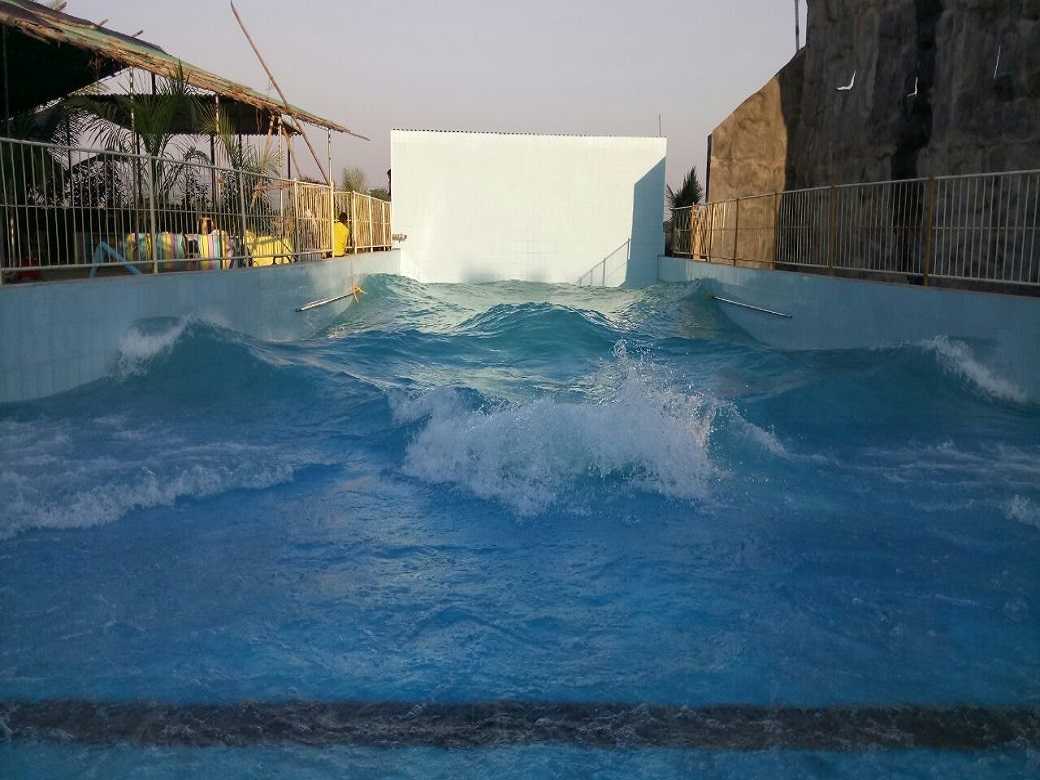Wave Pool