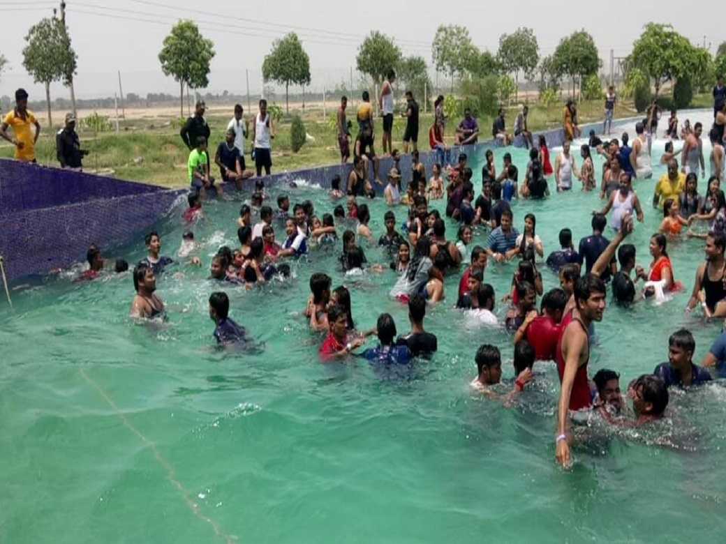 Wave Pool Mechanism